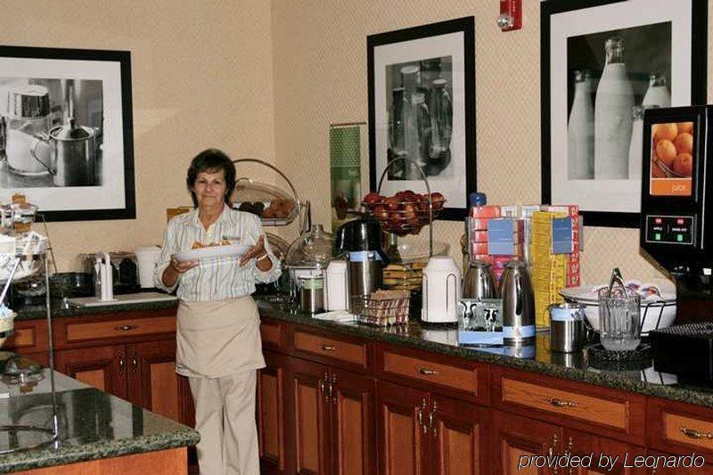 Hampton Inn Heath Restoran gambar